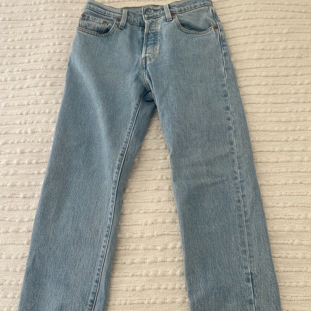 Levis 501 Blue wash jeans
